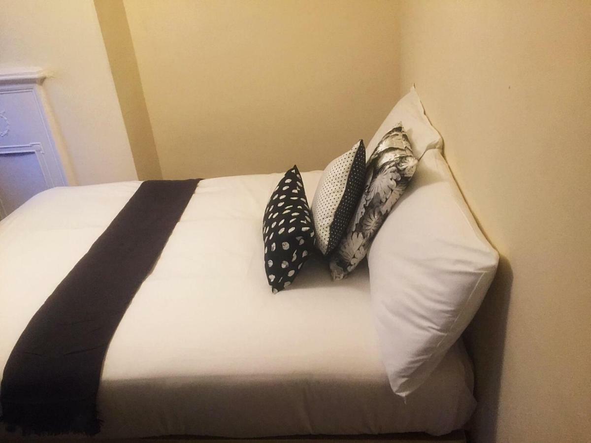 North London Cottage מראה חיצוני תמונה