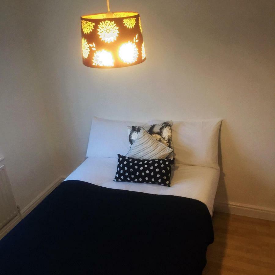 North London Cottage מראה חיצוני תמונה