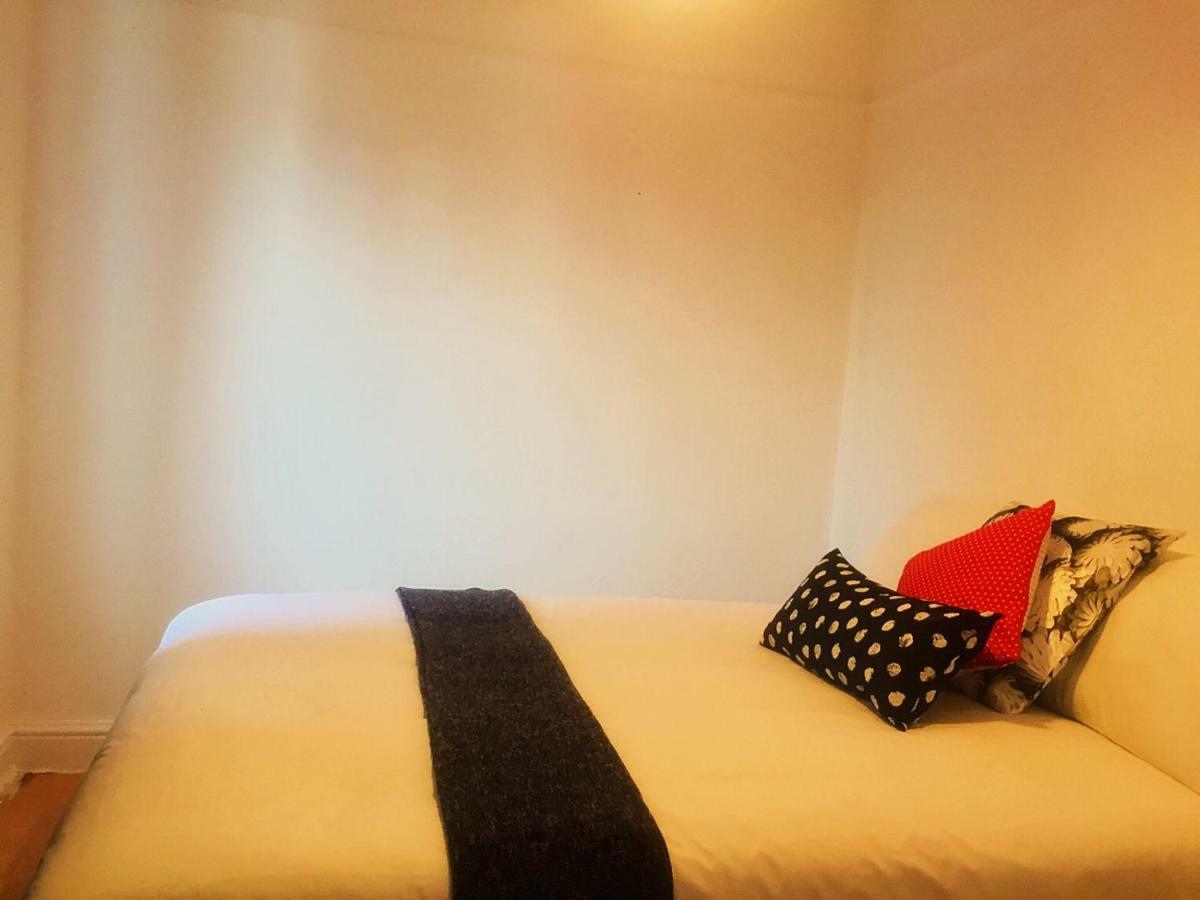 North London Cottage מראה חיצוני תמונה
