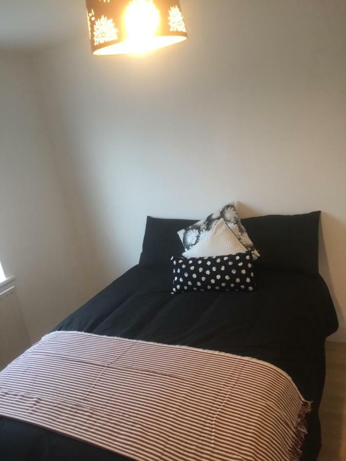 North London Cottage מראה חיצוני תמונה