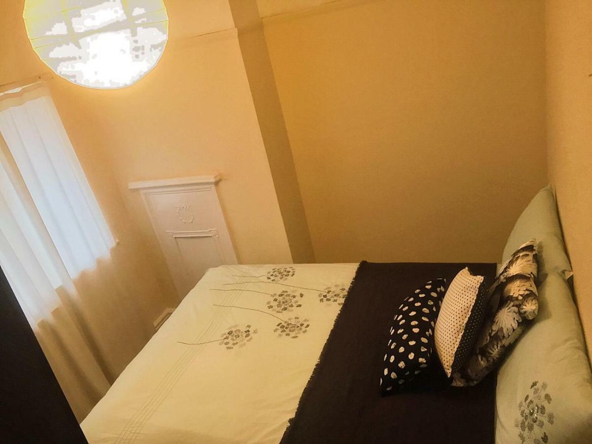 North London Cottage מראה חיצוני תמונה